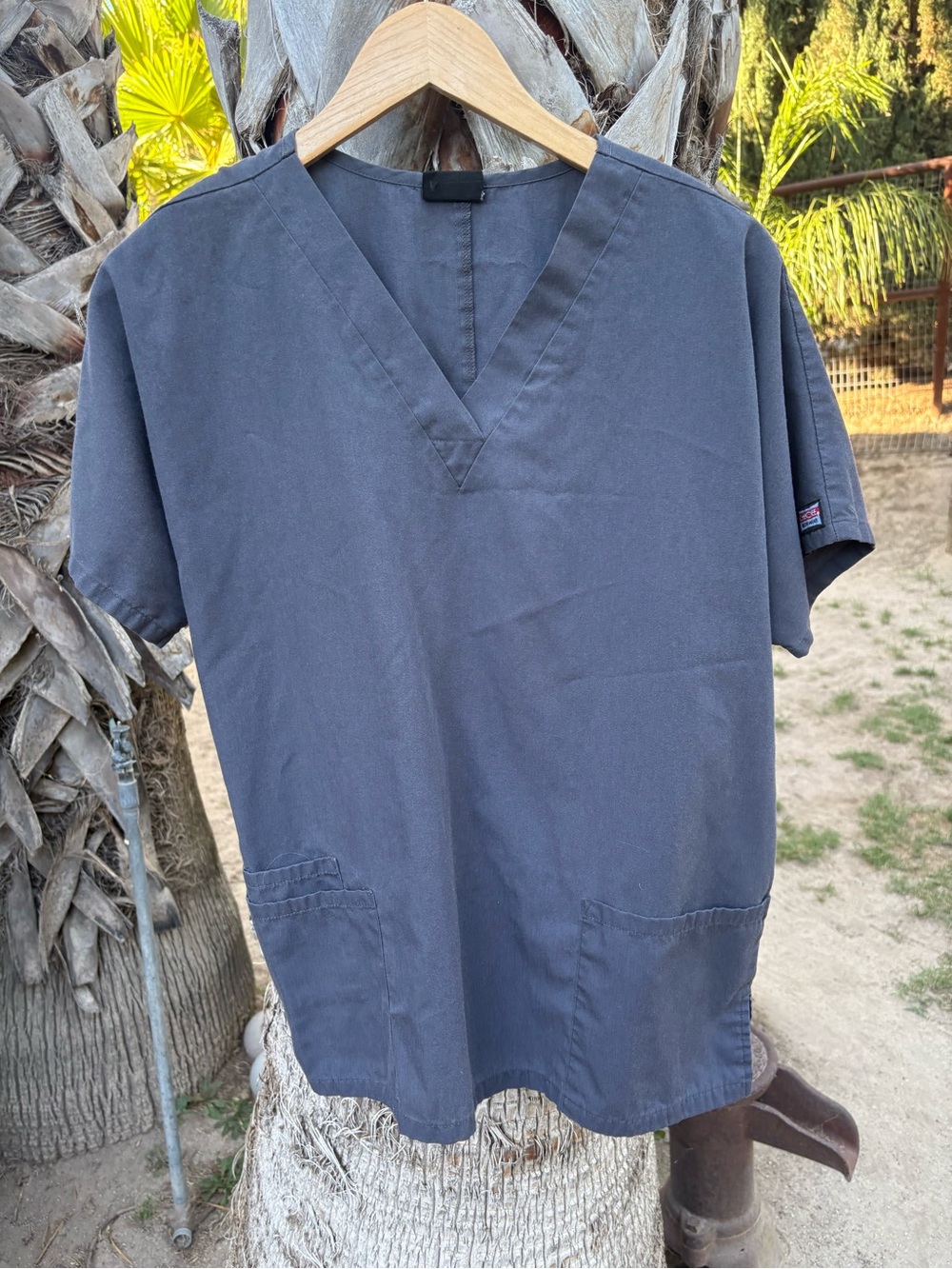 Cherokee Men's Short Sleeve V-Neck Top in Charcoal
